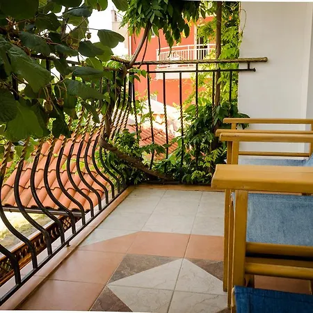 Ξενοδοχείο Kalypso 3*